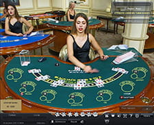 Un tavolo blackjack disponibile sul casinò live Titanbet