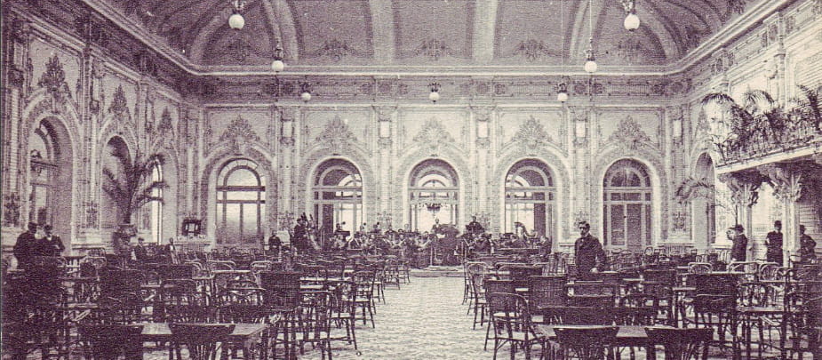 Foto storica che ritrae gli interni del Casinò di Sanremo.