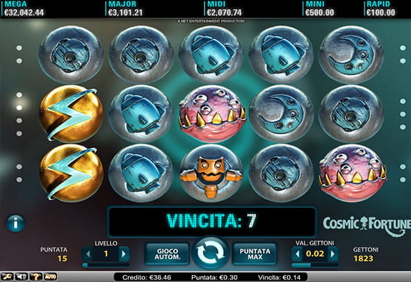 L'interfaccia grafica della slot Cosmic Fortune di NetEnt.