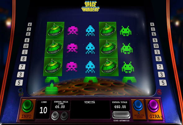 La nostalgica interfaccia di gioco della slot Space Invaders di Playtech.
