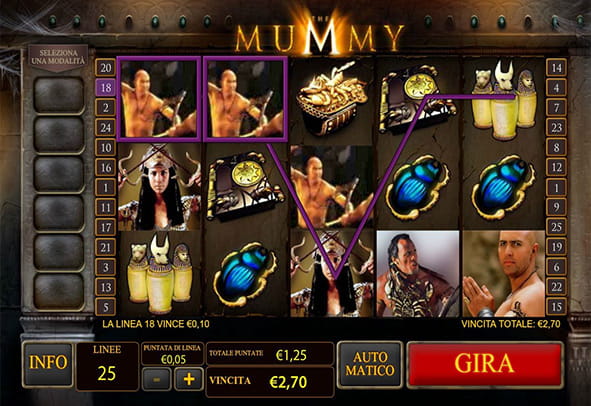 L'interfaccia grafica della slot The Mummy di Playtech.